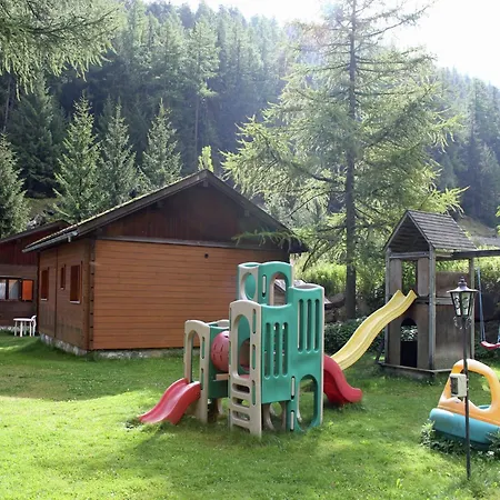 Chalet Modern In With Garden *